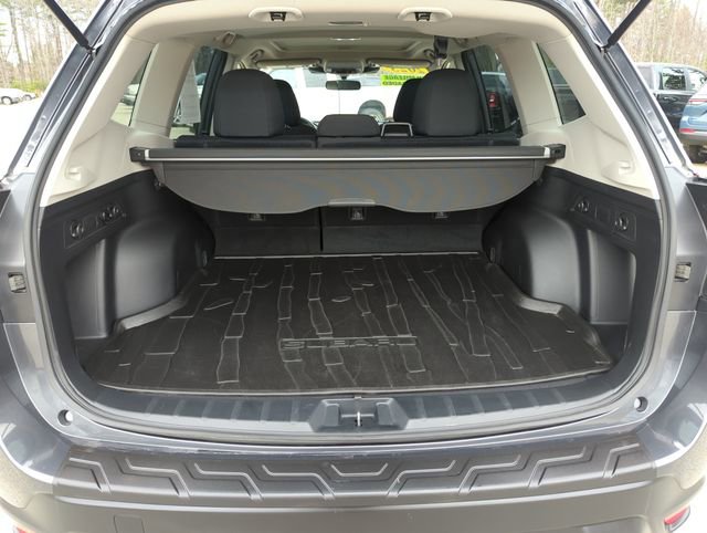 Used 2023 Subaru Forester Premium AWD/4WD image 28