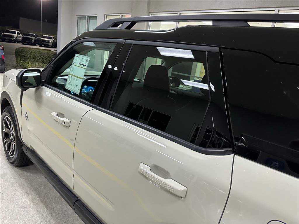 Certified 2025 Ford Bronco Sport Outer Banks w/ Outer Banks Tech Package+ image 14