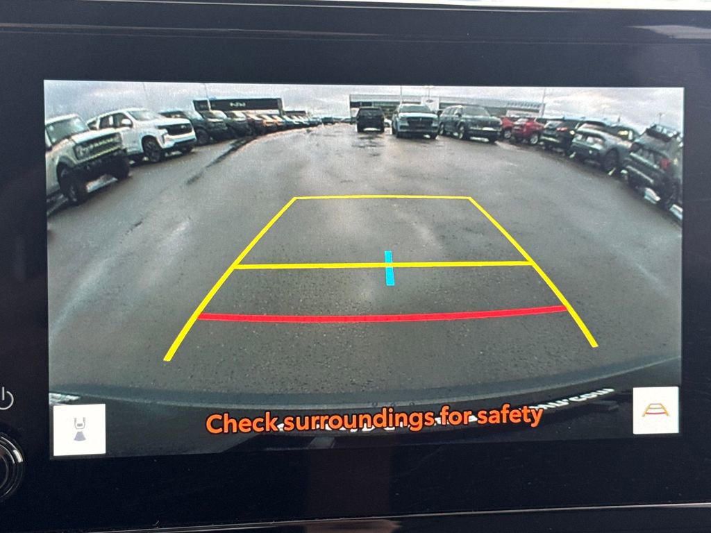 Used 2025 Toyota Corolla Cross XLE w/ Convenience Package AWD/4WD image 43