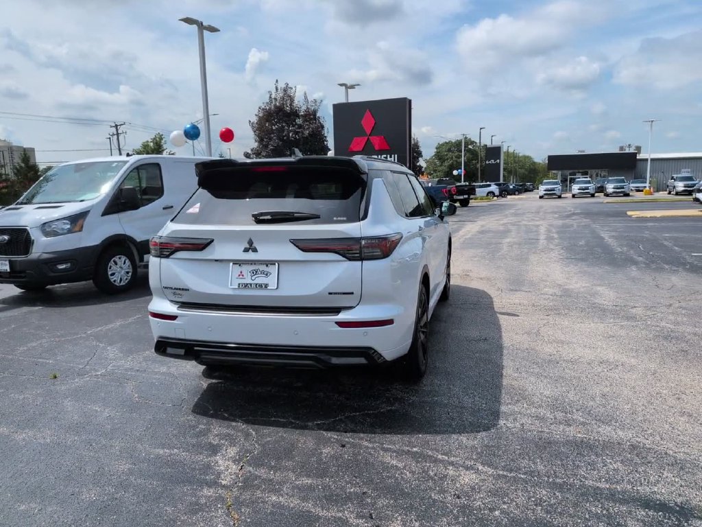 New 2026 Mitsubishi Outlander SEL Black Edition AWD/4WD image 5