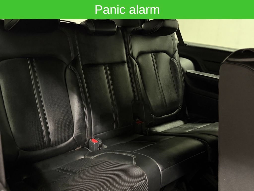 Used 2024 Jeep Wagoneer L Series II w/ Flexible Seating Group AWD/4WD image 15
