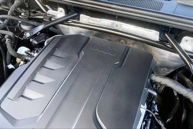 Certified 2025 Audi Q5 Premium Plus AWD/4WD image 33
