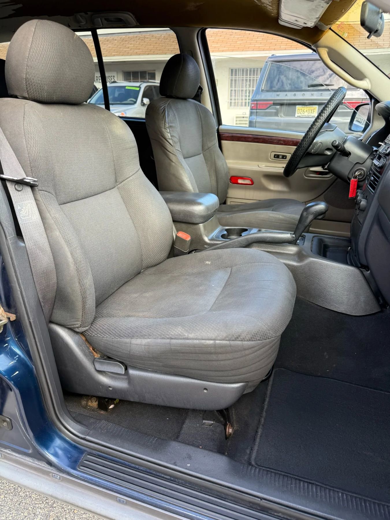 Used 2002 Jeep Grand Cherokee Laredo image 24