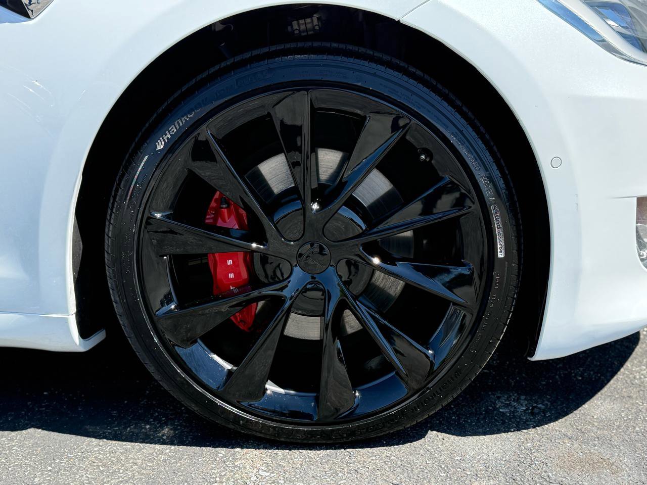 Used 2021 Tesla Model S Performance image 20