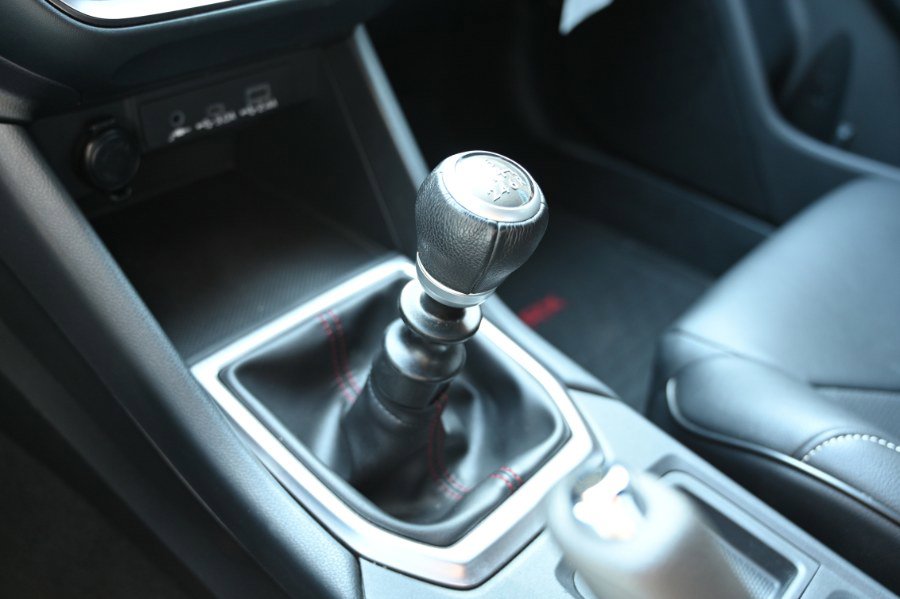 Used 2024 Subaru WRX Premium AWD/4WD image 25