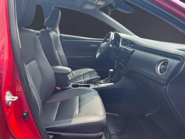 Used 2018 Toyota Corolla XLE FWD image 15