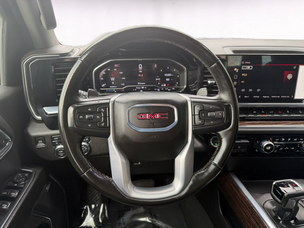 Used 2024 GMC Sierra 1500 Elevation w/ Preferred Package AWD/4WD image 12