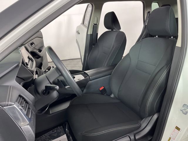 Used 2024 Nissan Rogue S image 18