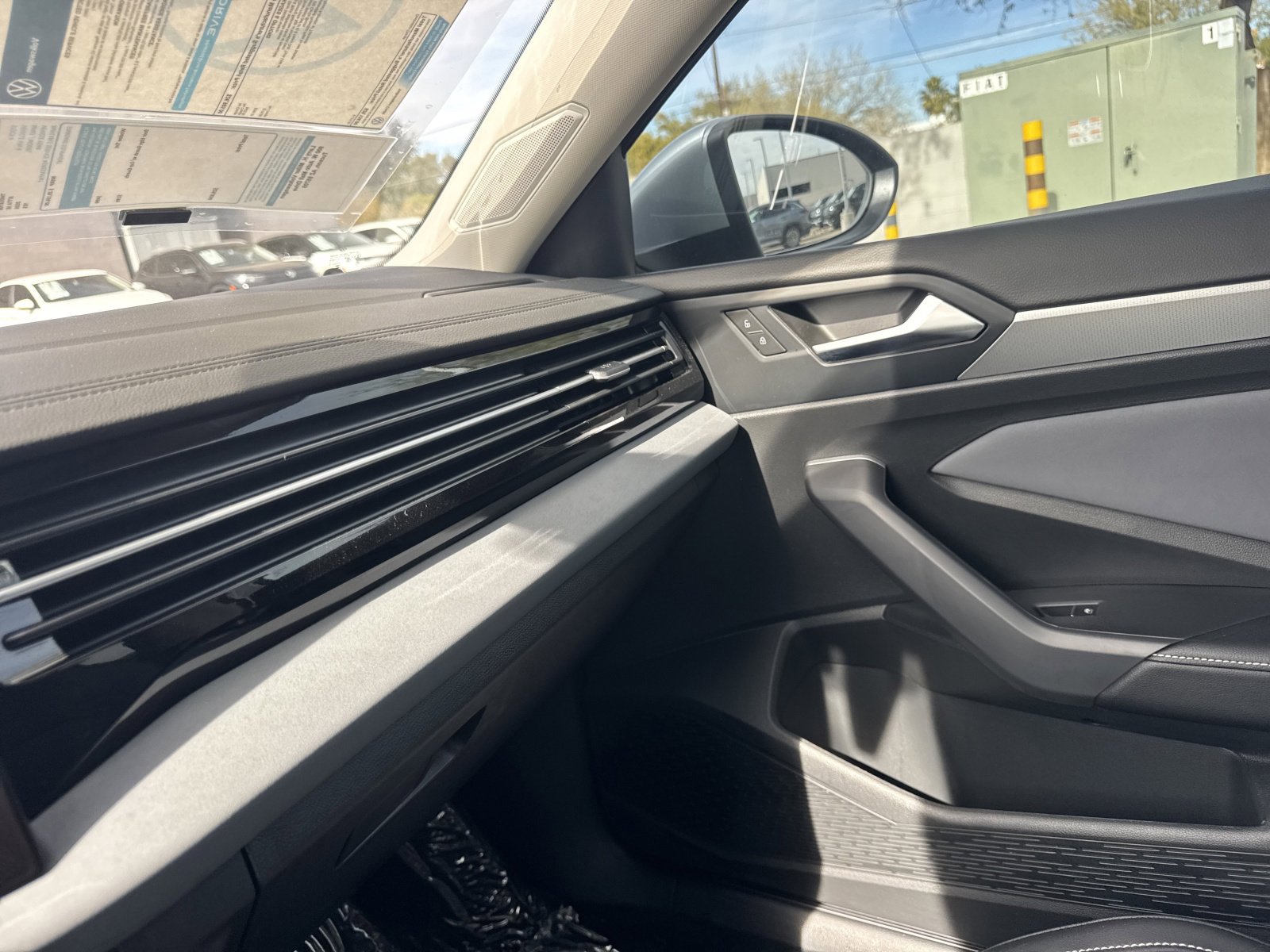 New 2026 Volkswagen Jetta SE FWD image 23