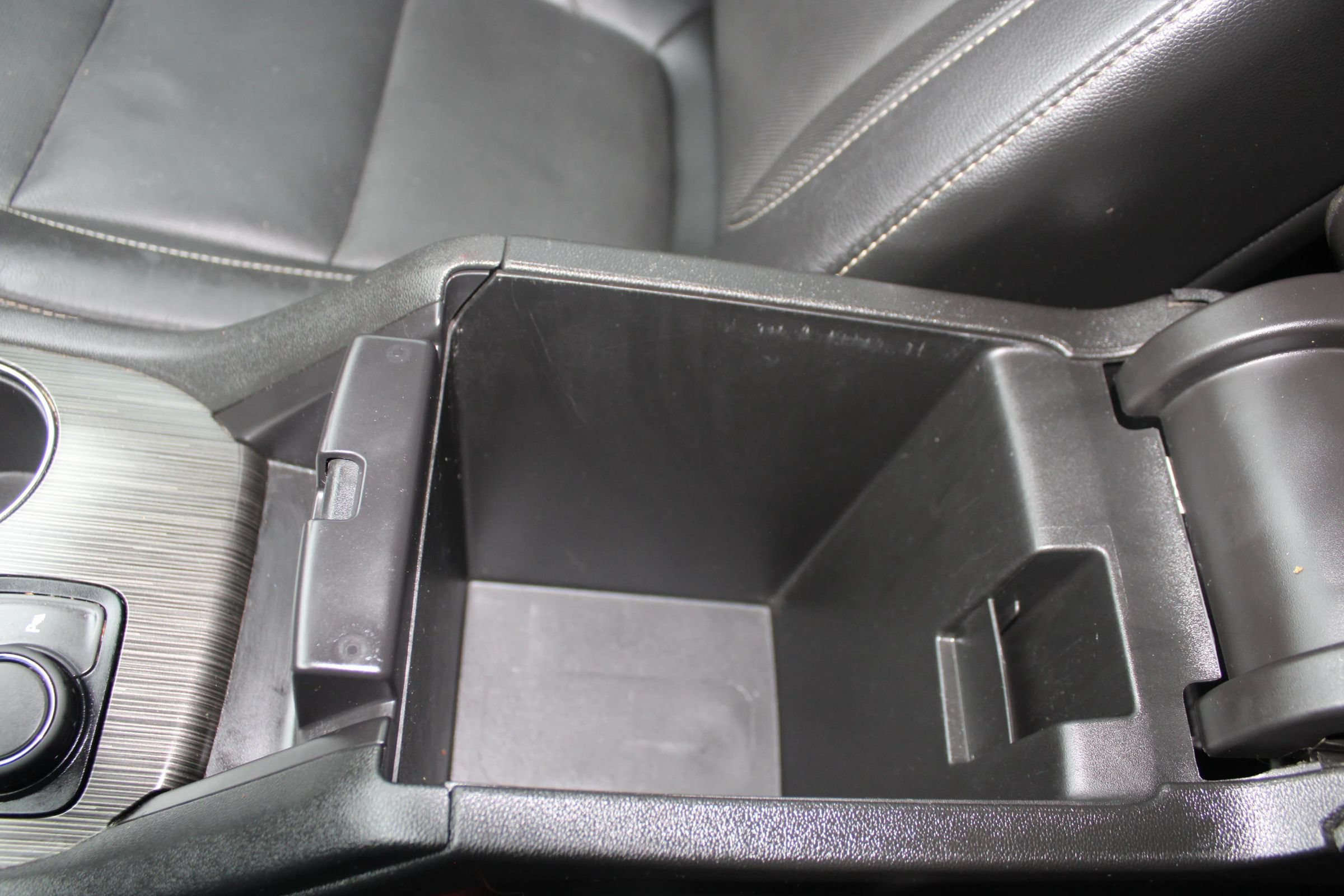 Used 2019 GMC Acadia SLT FWD image 31