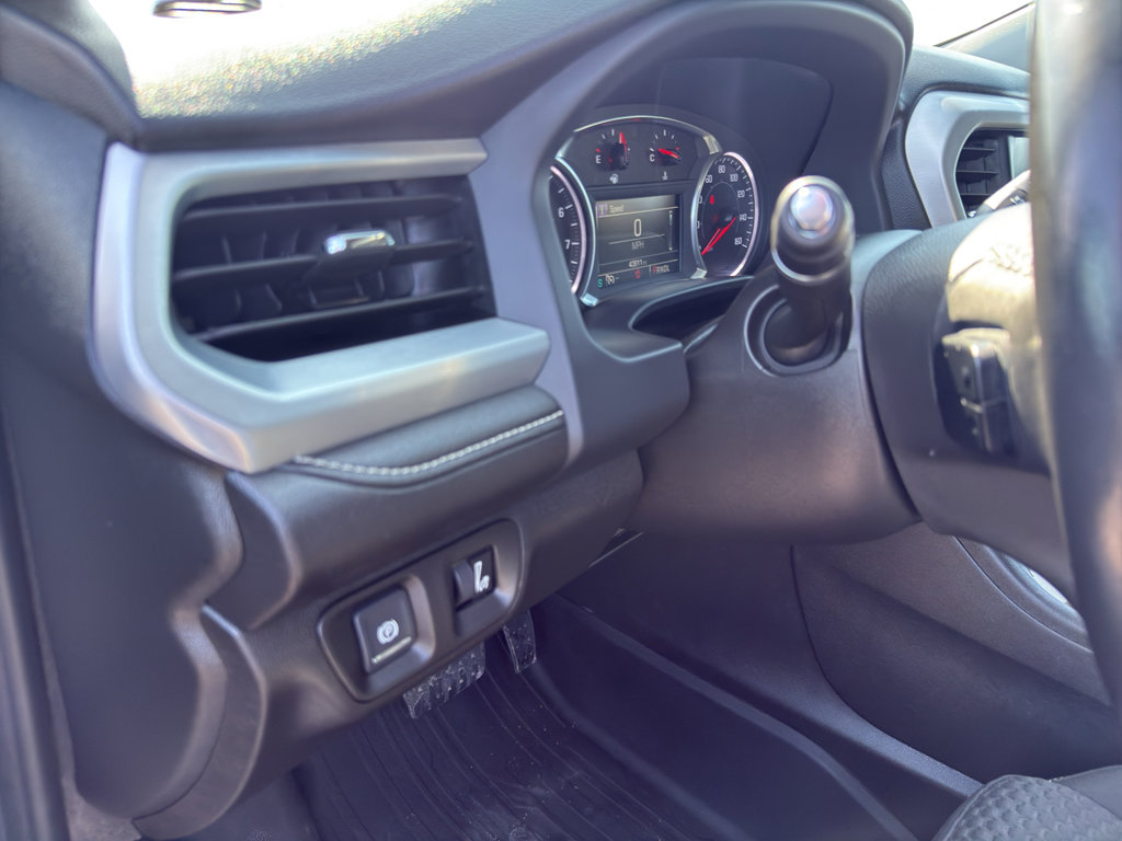 Used 2019 GMC Acadia SLE image 14