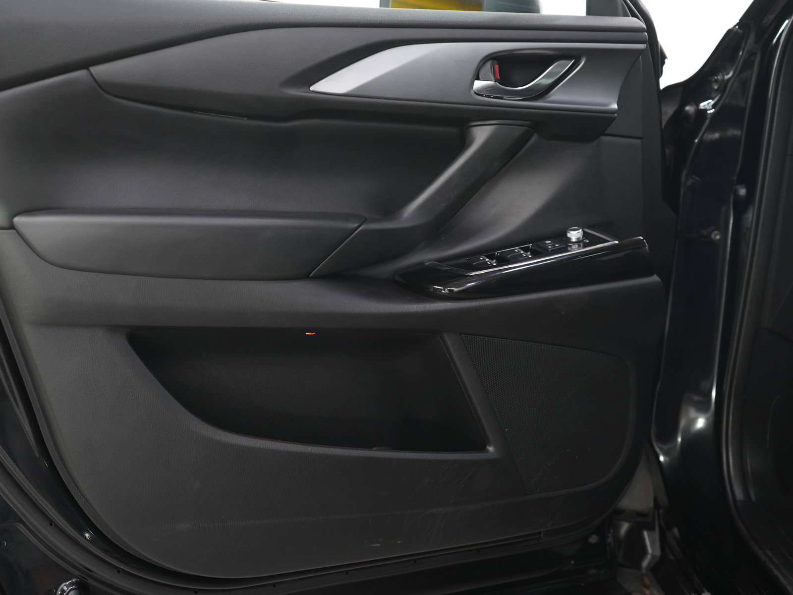 Used 2023 MAZDA CX-9 Touring Plus AWD/4WD image 20