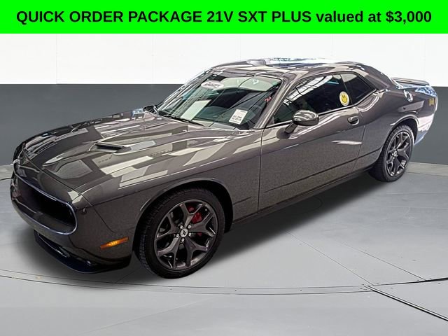 Used 2018 Dodge Challenger SXT Plus image 2