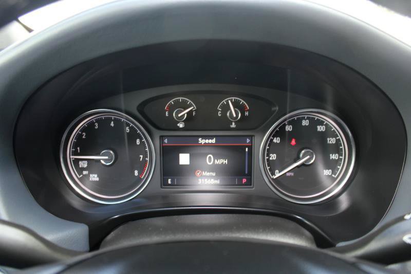 Used 2023 Buick Enclave Essence w/ Experience Buick Package FWD image 29