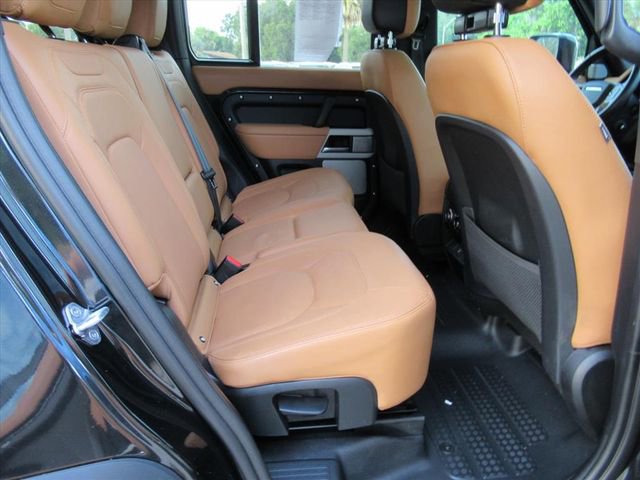 Used 2024 Land Rover Defender 130 S AWD/4WD image 31