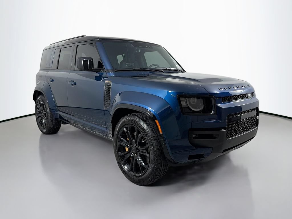 New 2026 Land Rover Defender 110 OCTA AWD/4WD image 3