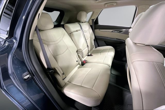 Used 2020 Cadillac XT5 Premium Luxury AWD/4WD image 23