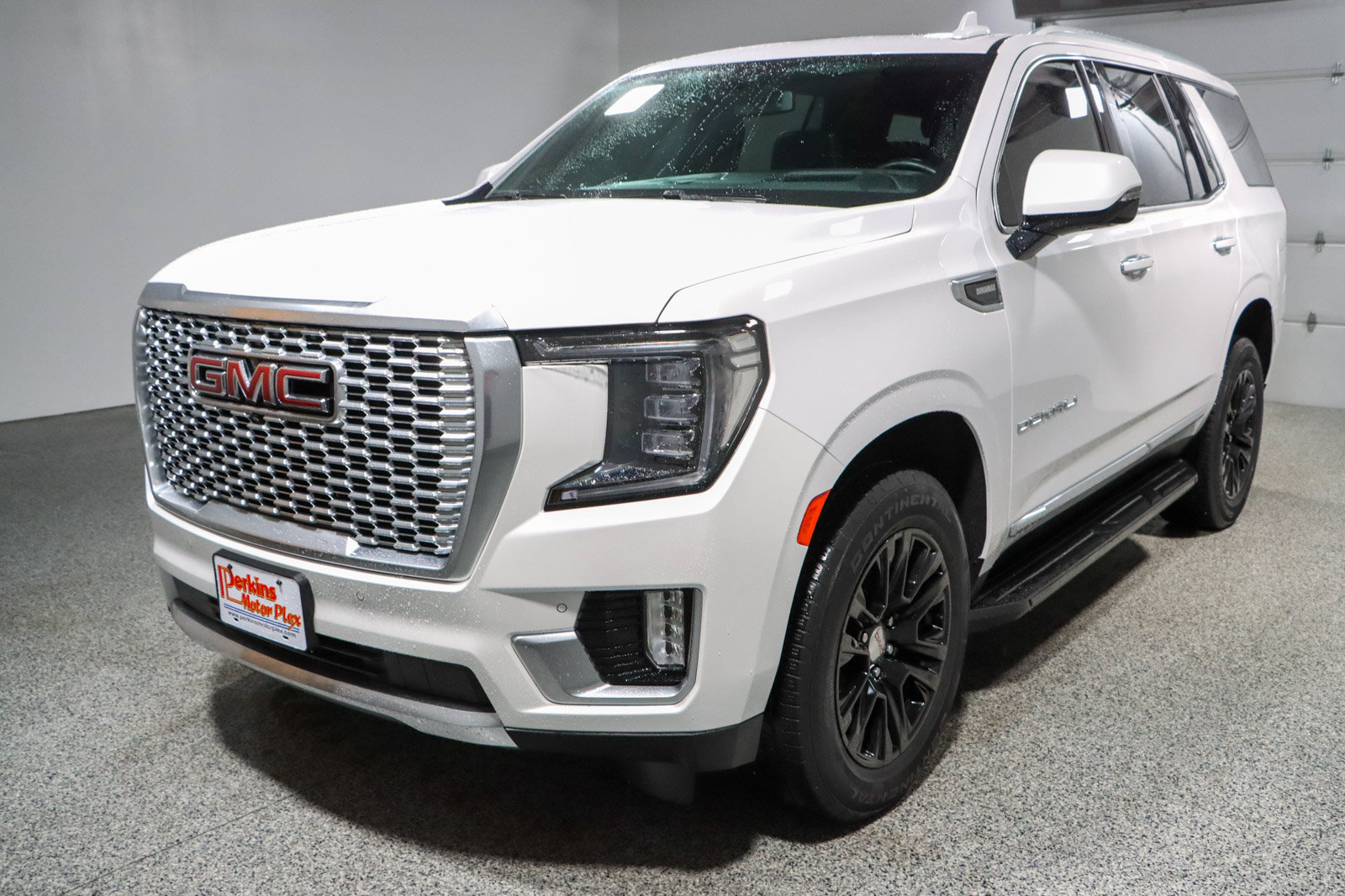Used 2023 GMC Yukon Denali AWD/4WD image 37