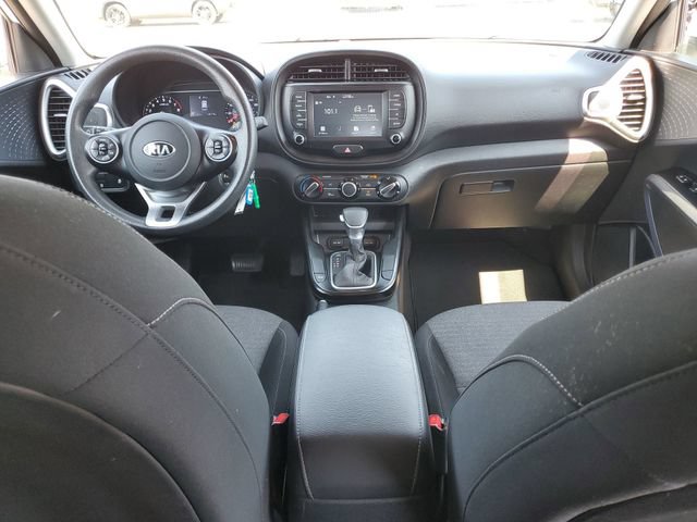 Used 2020 Kia Soul S FWD image 18