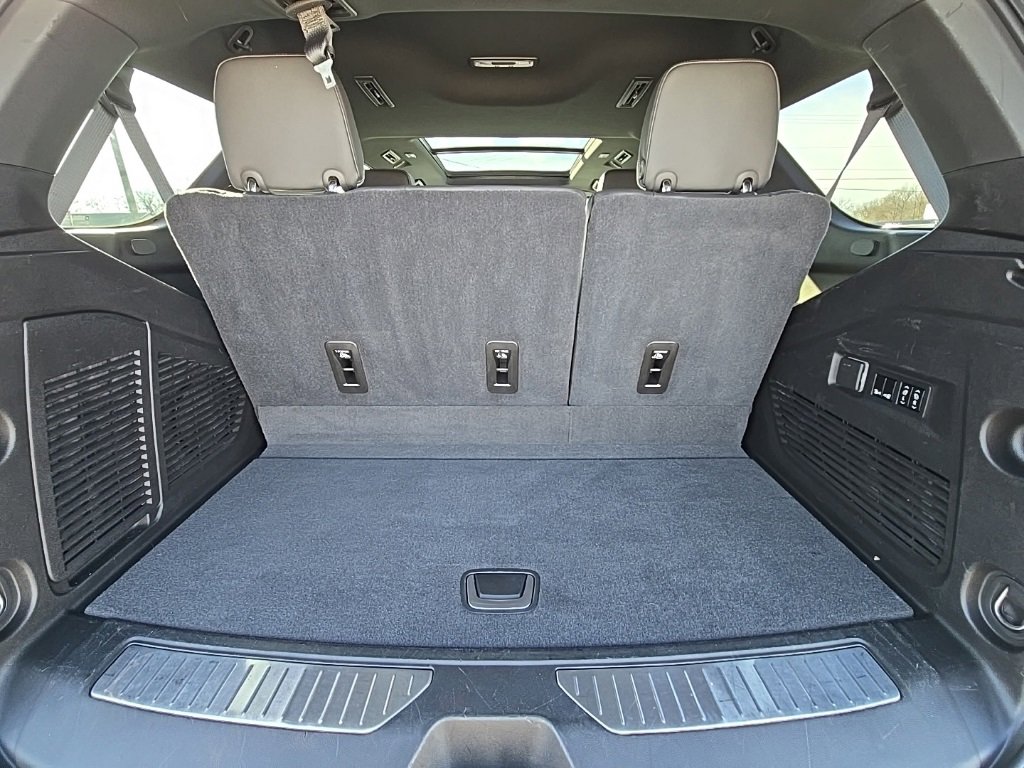 Used 2021 Chevrolet Tahoe Premier w/ Premium Package image 43