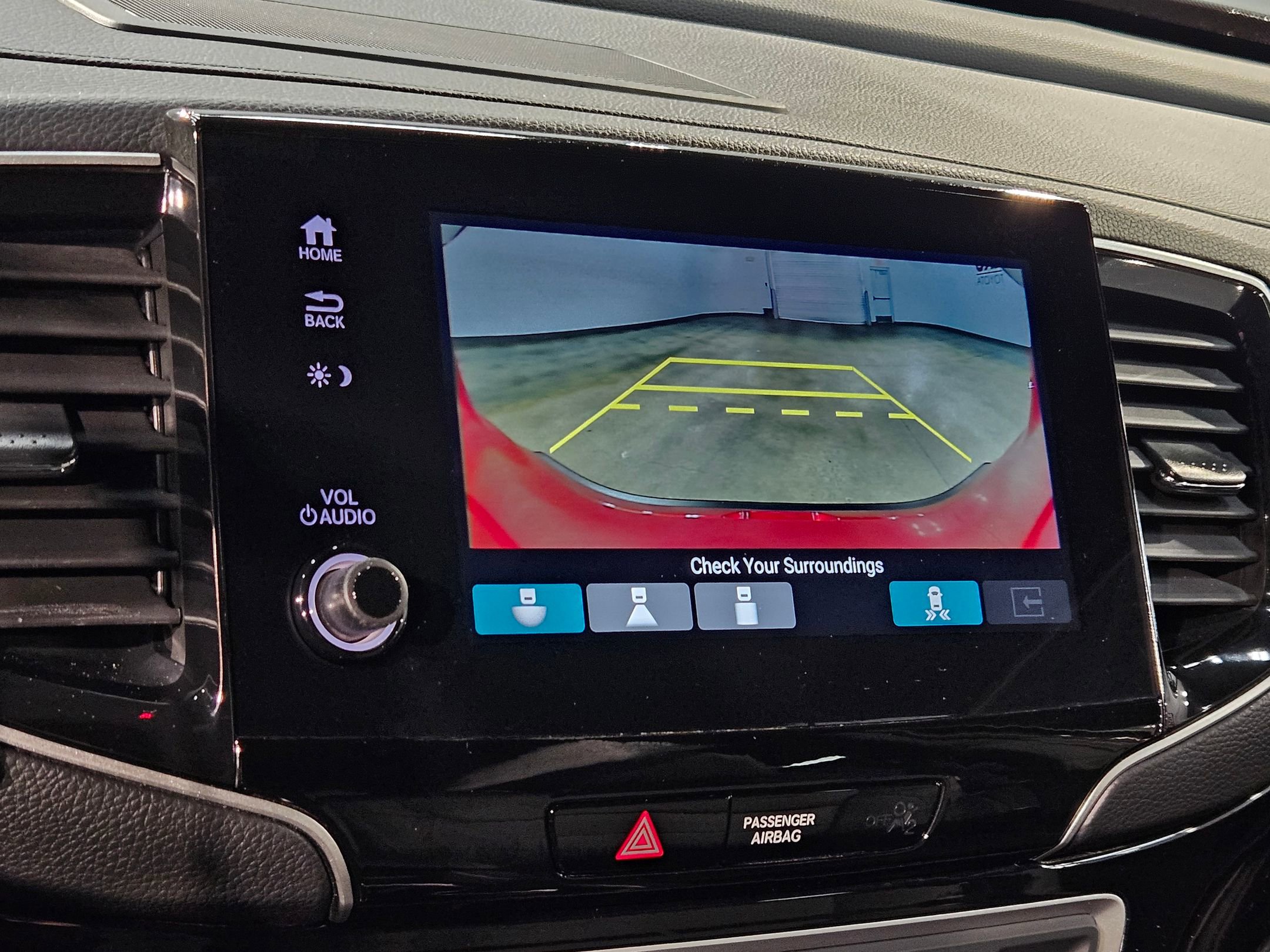 Used 2025 Honda Passport Black Edition image 30