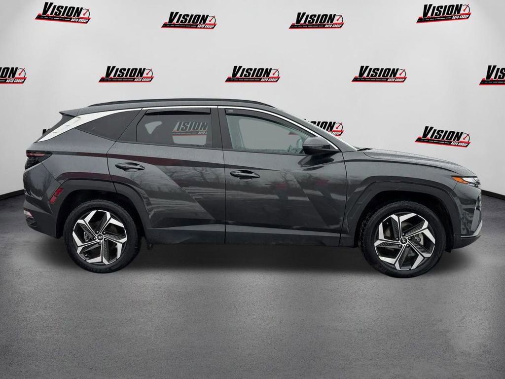 Used 2023 Hyundai Tucson SEL w/ Convenience Package image 4