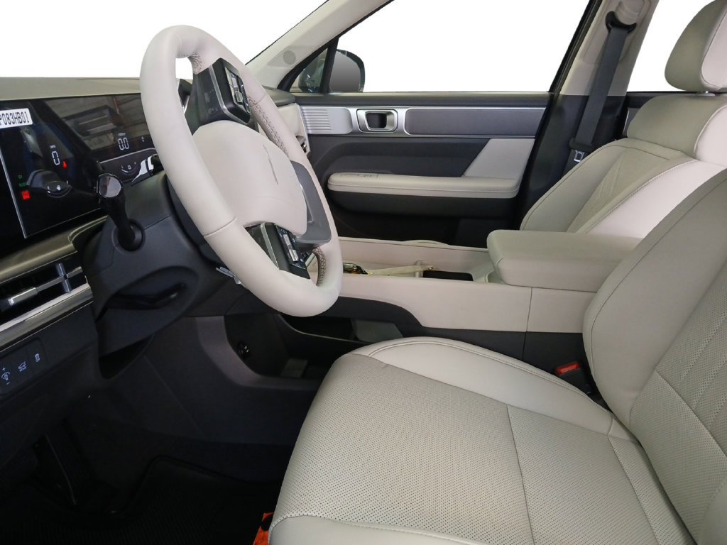New 2027 Hyundai Santa Fe SEL FWD image 11