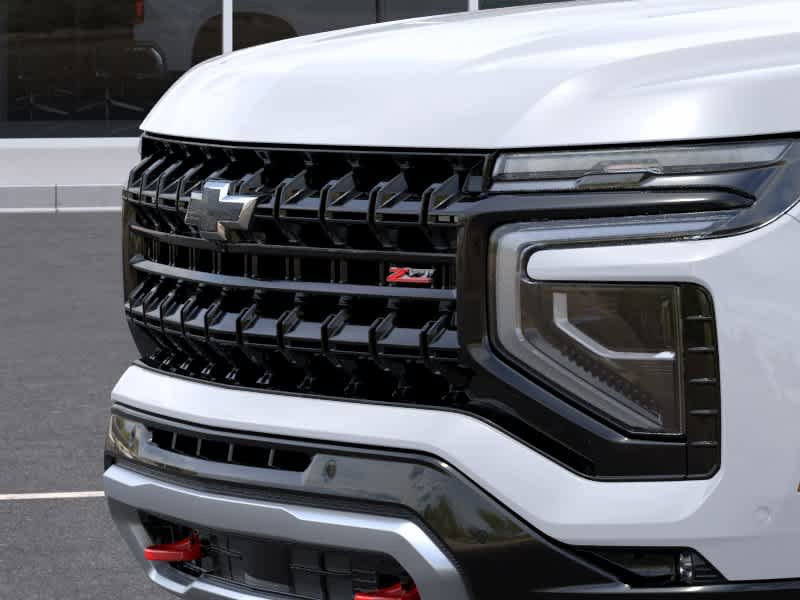 New 2026 Chevrolet Suburban Z71 w/ Comfort Package AWD/4WD image 13