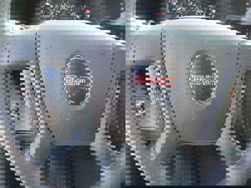 Used 2022 GMC Savana 2500 w/ Driver Convenience Package image 21