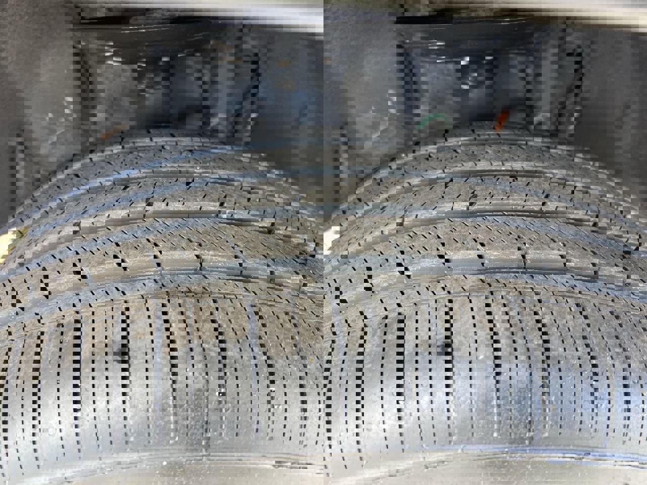 Used 2023 Toyota RAV4 XLE Premium image 12