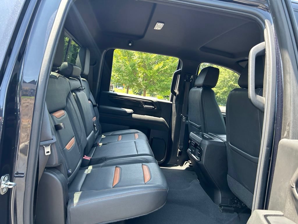 Used 2024 GMC Sierra 3500 AT4 w/ Technology Package AWD/4WD image 51