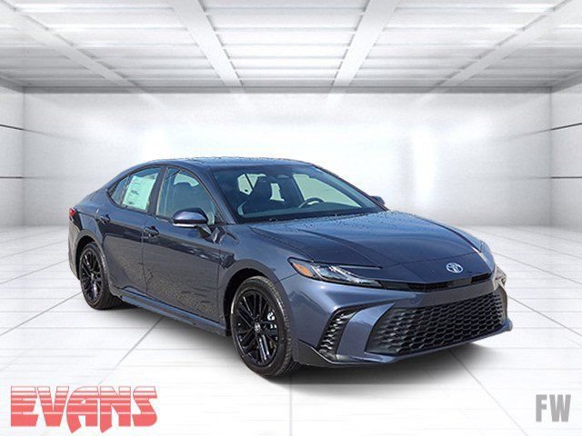 New 2026 Toyota Camry SE w/ Multimedia Upgrade Package