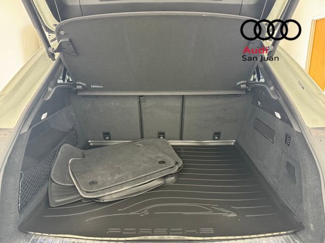 Used 2025 Porsche Cayenne S AWD/4WD image 12