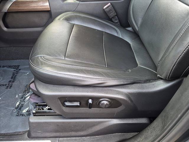 Used 2019 Chevrolet Silverado 1500 LT Trail Boss AWD/4WD image 16
