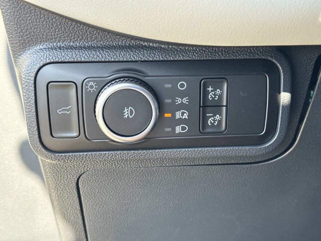 New 2026 Ford Explorer Active w/ Active Comfort Package RWD image 21