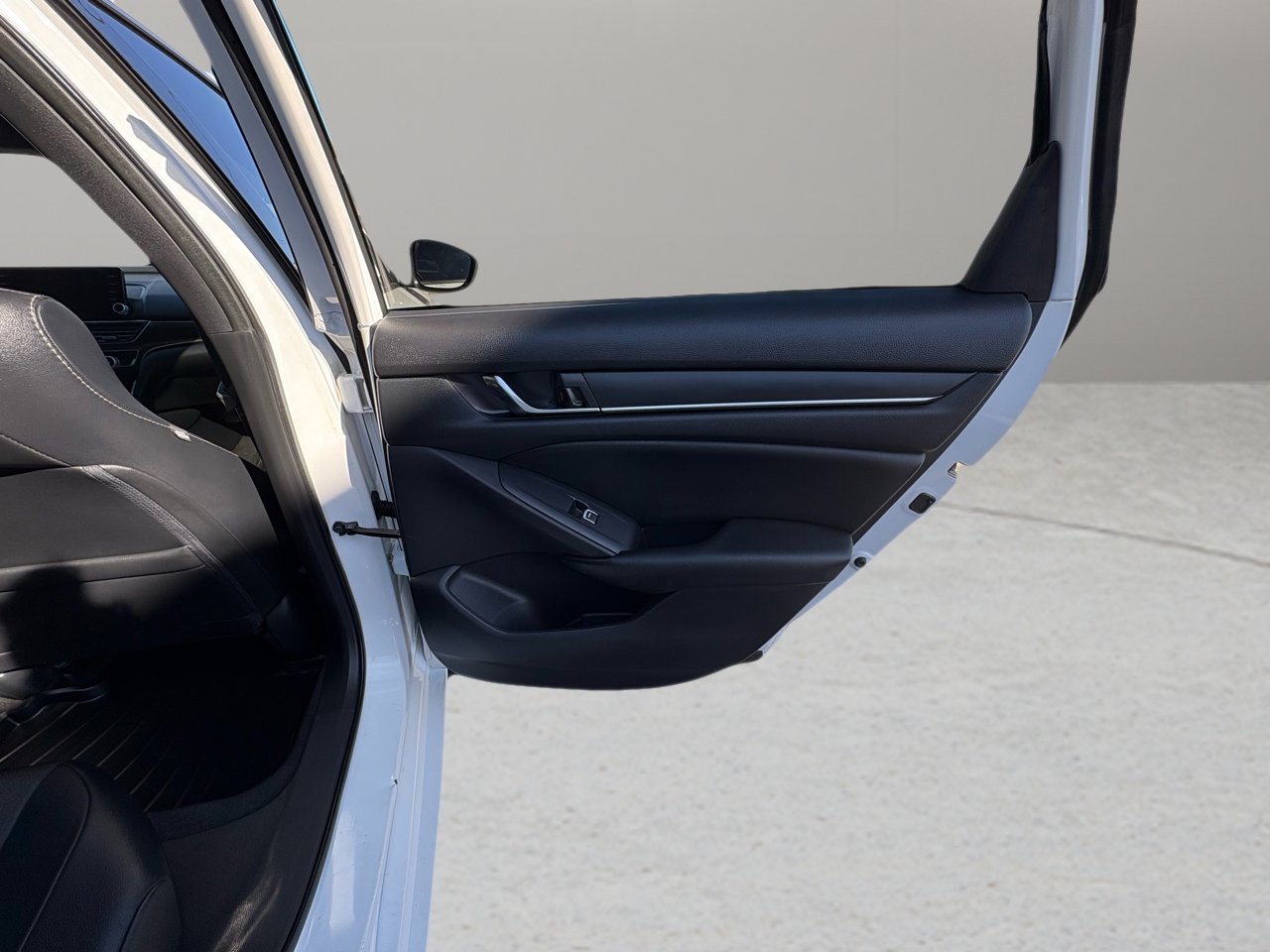 Used 2020 Honda Accord Sport image 26