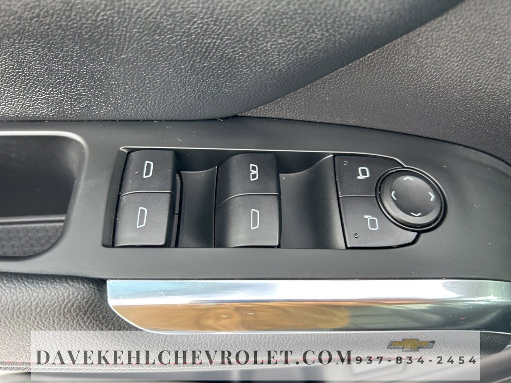 Used 2025 Chevrolet Traverse Z71 w/ Driver Confidence Package image 11