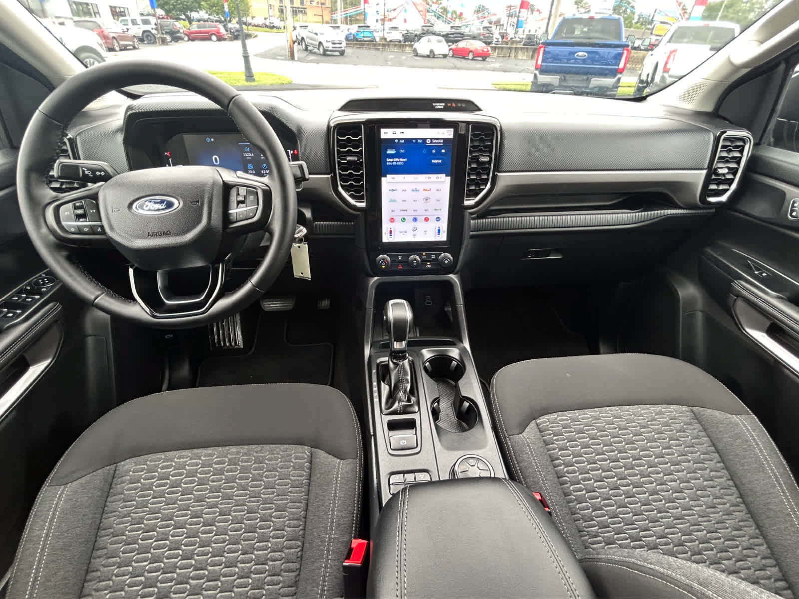 Used 2025 Ford Ranger XLT AWD/4WD image 12