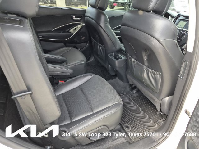 Used 2018 Hyundai Santa Fe Limited FWD image 17