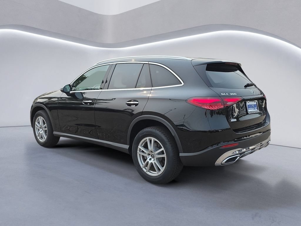 New 2025 Mercedes-Benz GLC 300 4MATIC image 5