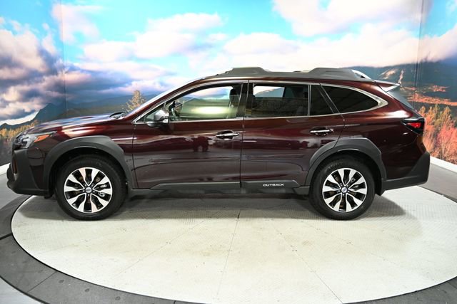 Used 2024 Subaru Outback Touring image 5