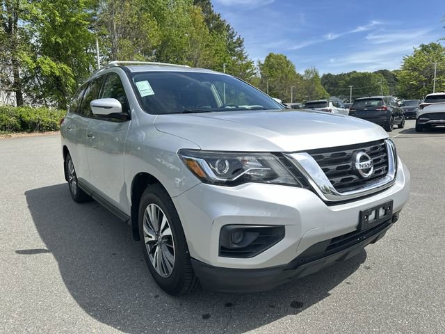 Used 2020 Nissan Pathfinder S image 7