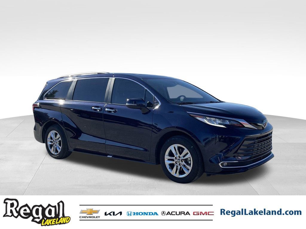 Used 2023 Toyota Sienna Limited