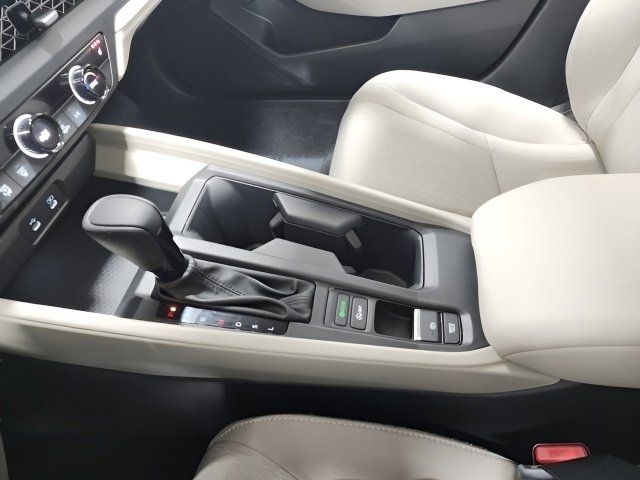 Certified 2024 Honda Accord EX image 32