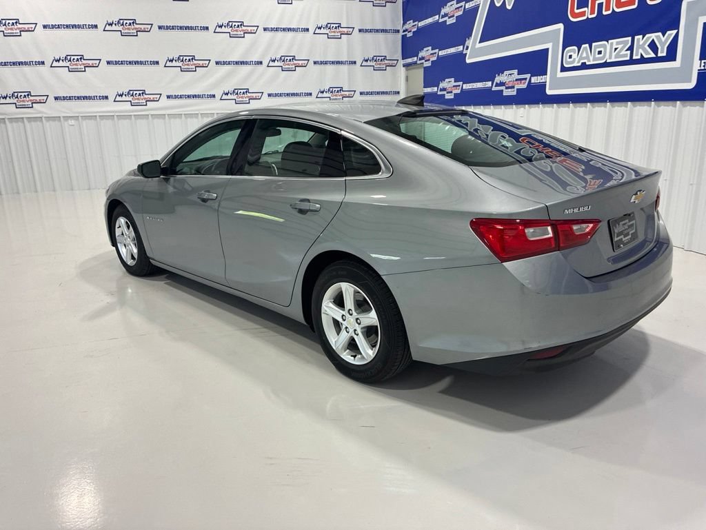 Used 2023 Chevrolet Malibu LS FWD image 4