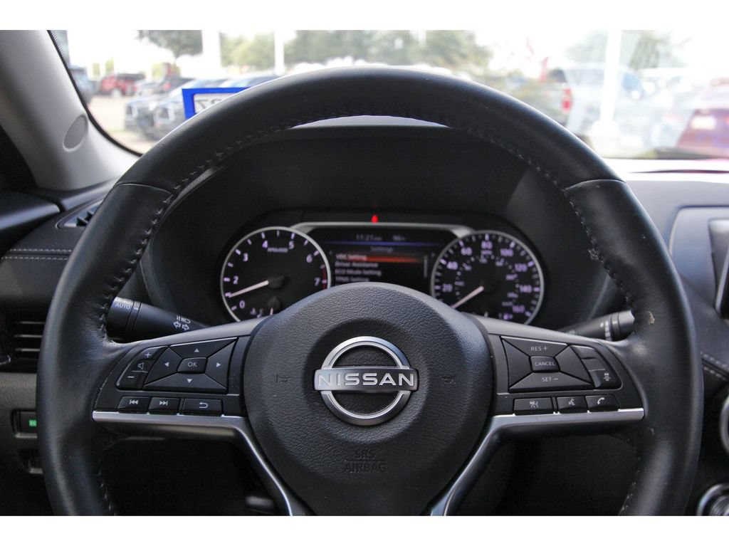 Used 2025 Nissan Sentra SV w/ All-Weather Package FWD image 9