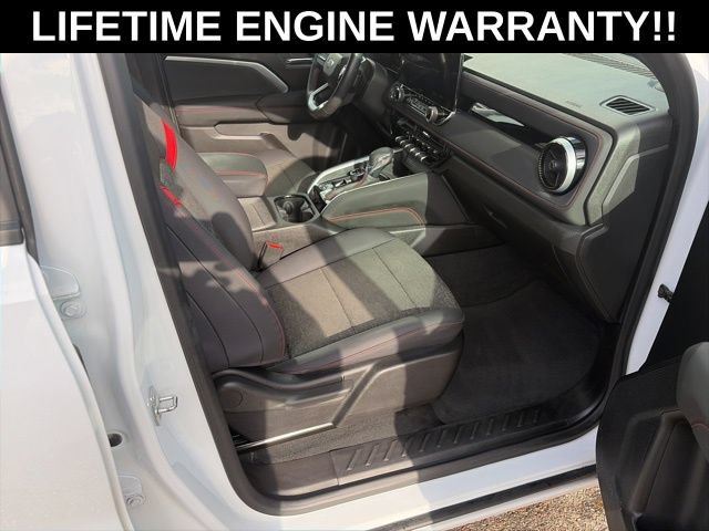Used 2024 Chevrolet Colorado Z71 w/ Z71 Convenience Package 2 AWD/4WD image 10
