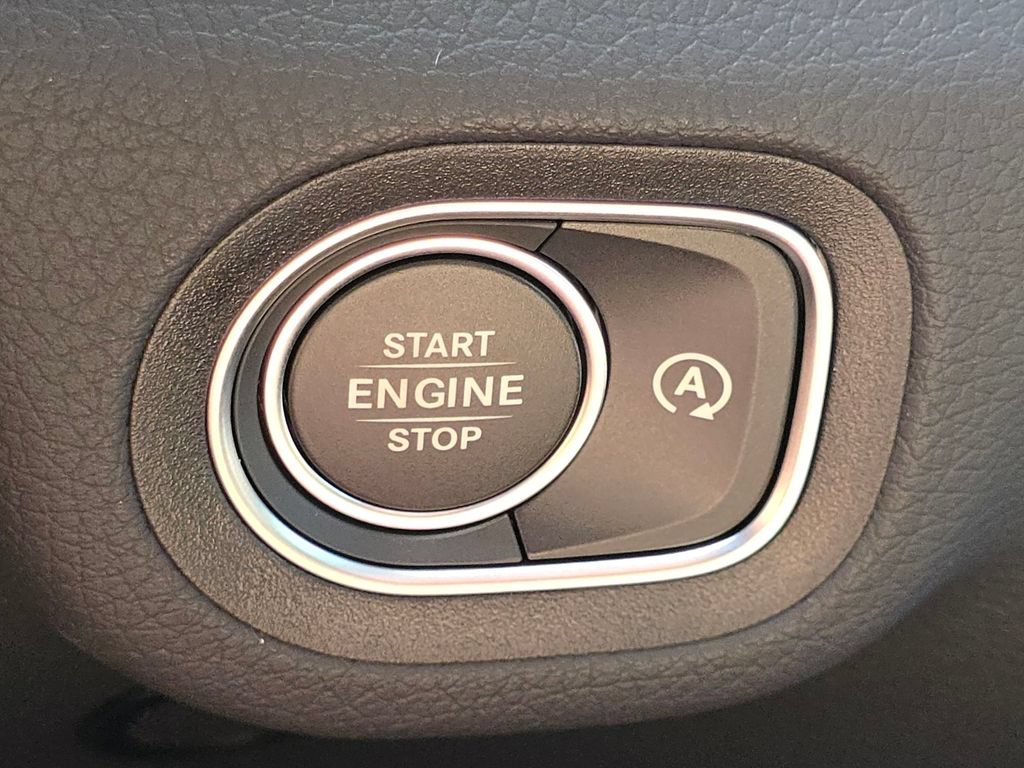 New 2026 Mercedes-Benz GLS 450 4MATIC image 39