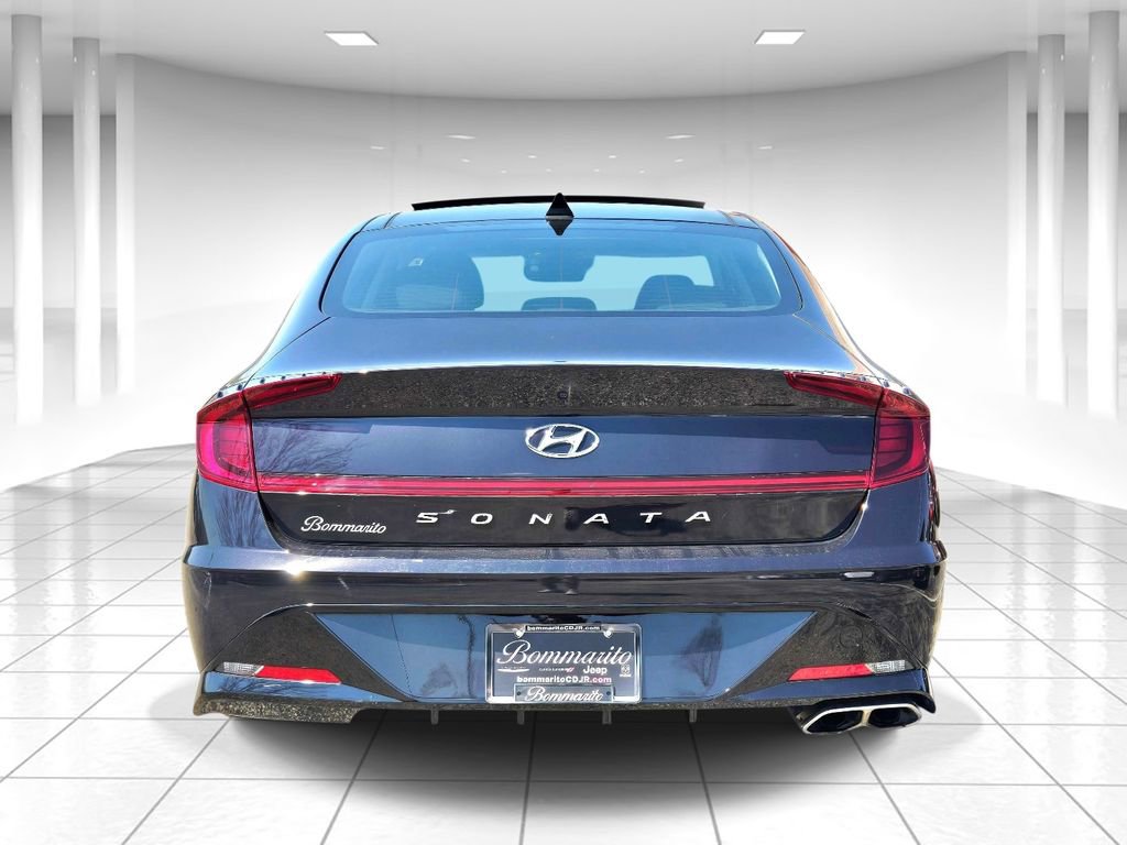 Used 2023 Hyundai Sonata SEL w/ Convenience Package image 4