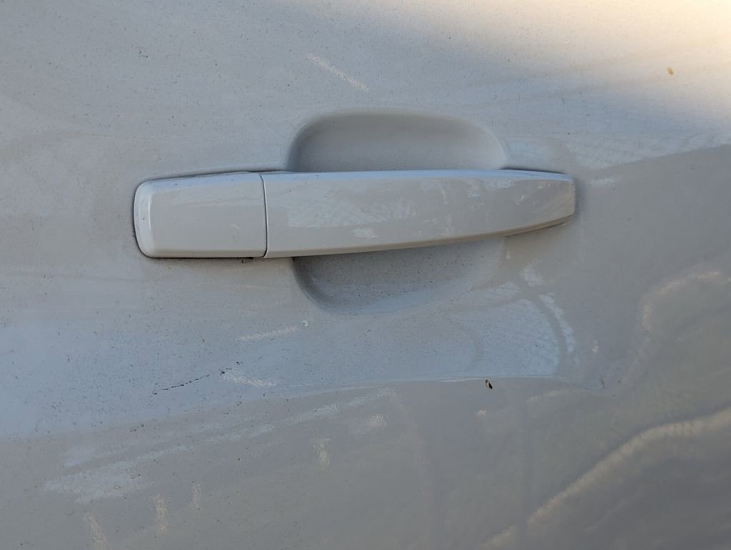 Used 2020 Chevrolet Trax LT FWD image 17